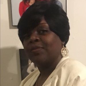 Meet your Posher, Davida